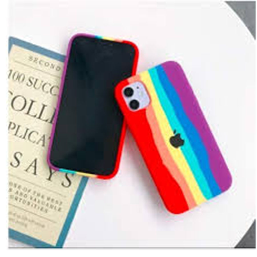 قاب سیلیکونی گوشی آیفون 11 پرو مدل Inside Out، با طرح آبرنگی رنگین کمانی و داخل مخمل